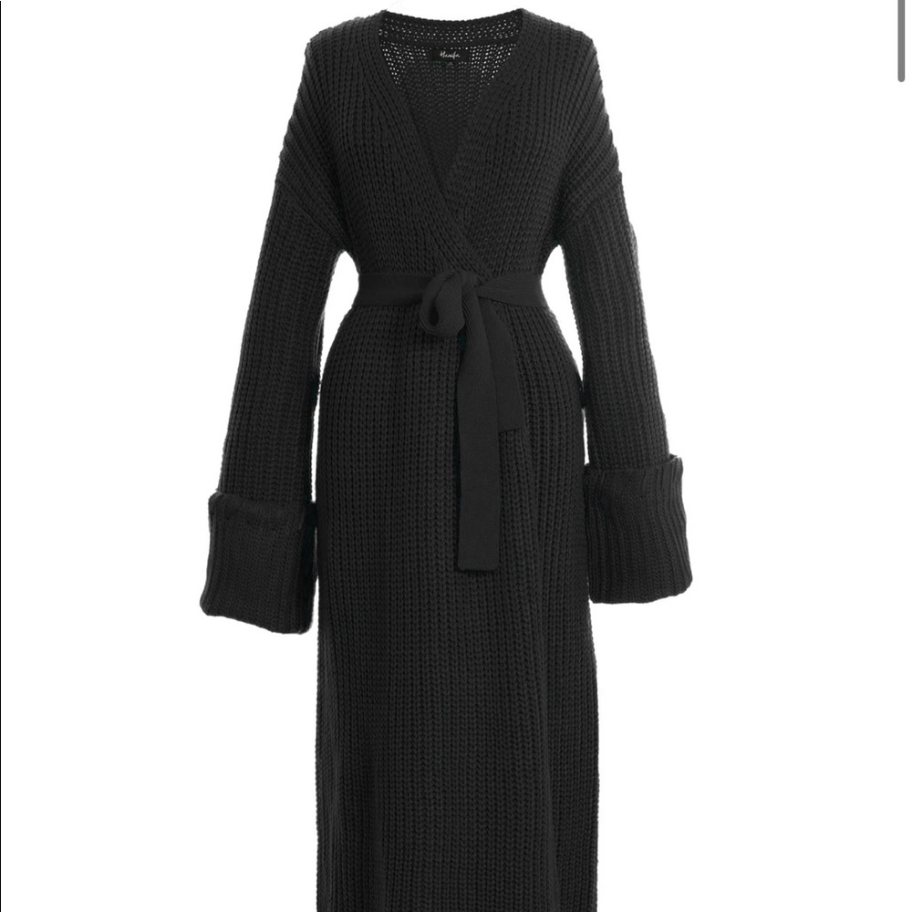 Black Miya Hanifa Sweaterdress